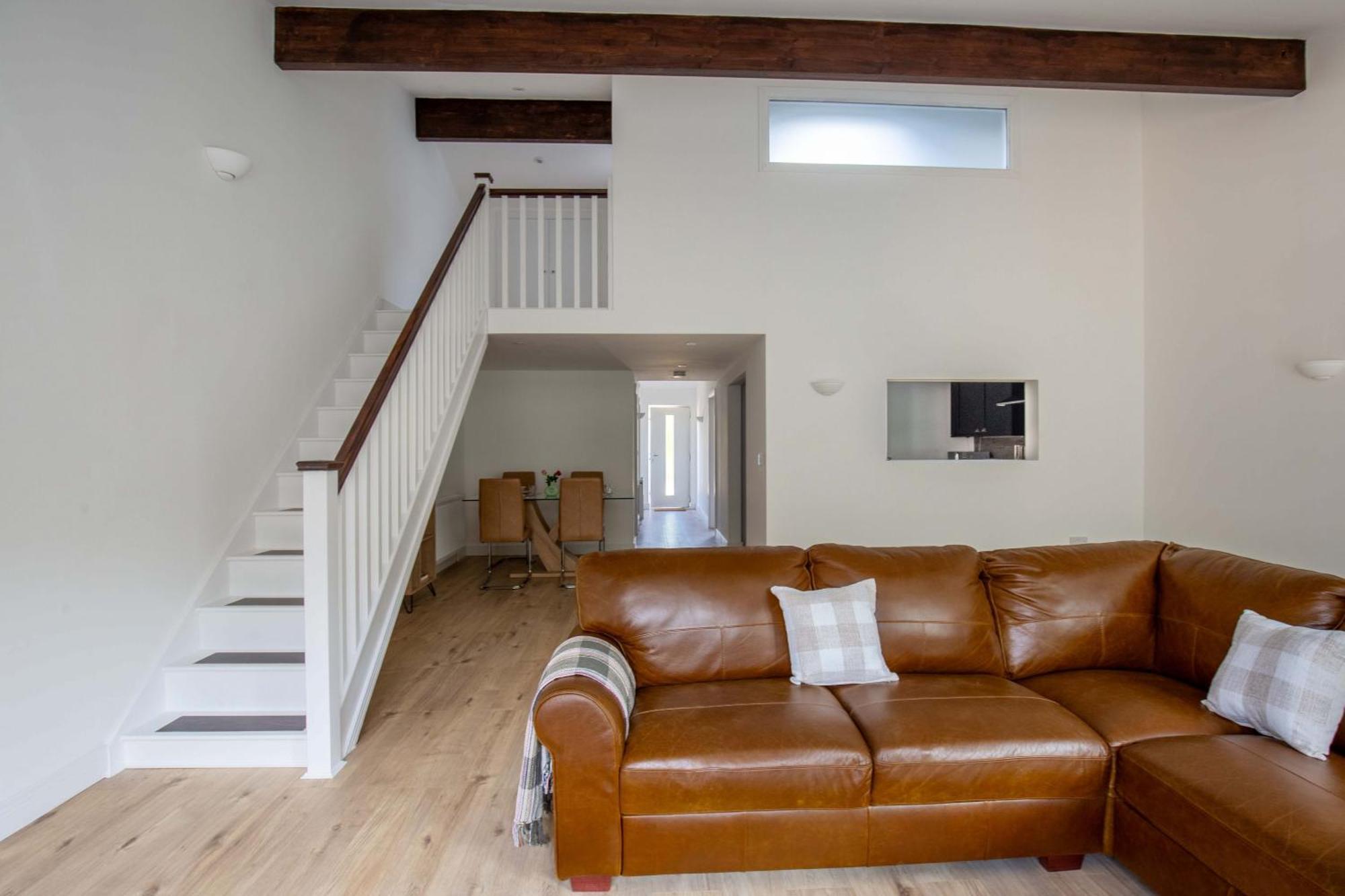 Aintree Cottage ไซเร็นเซสเตอร์ ภายนอก รูปภาพ
