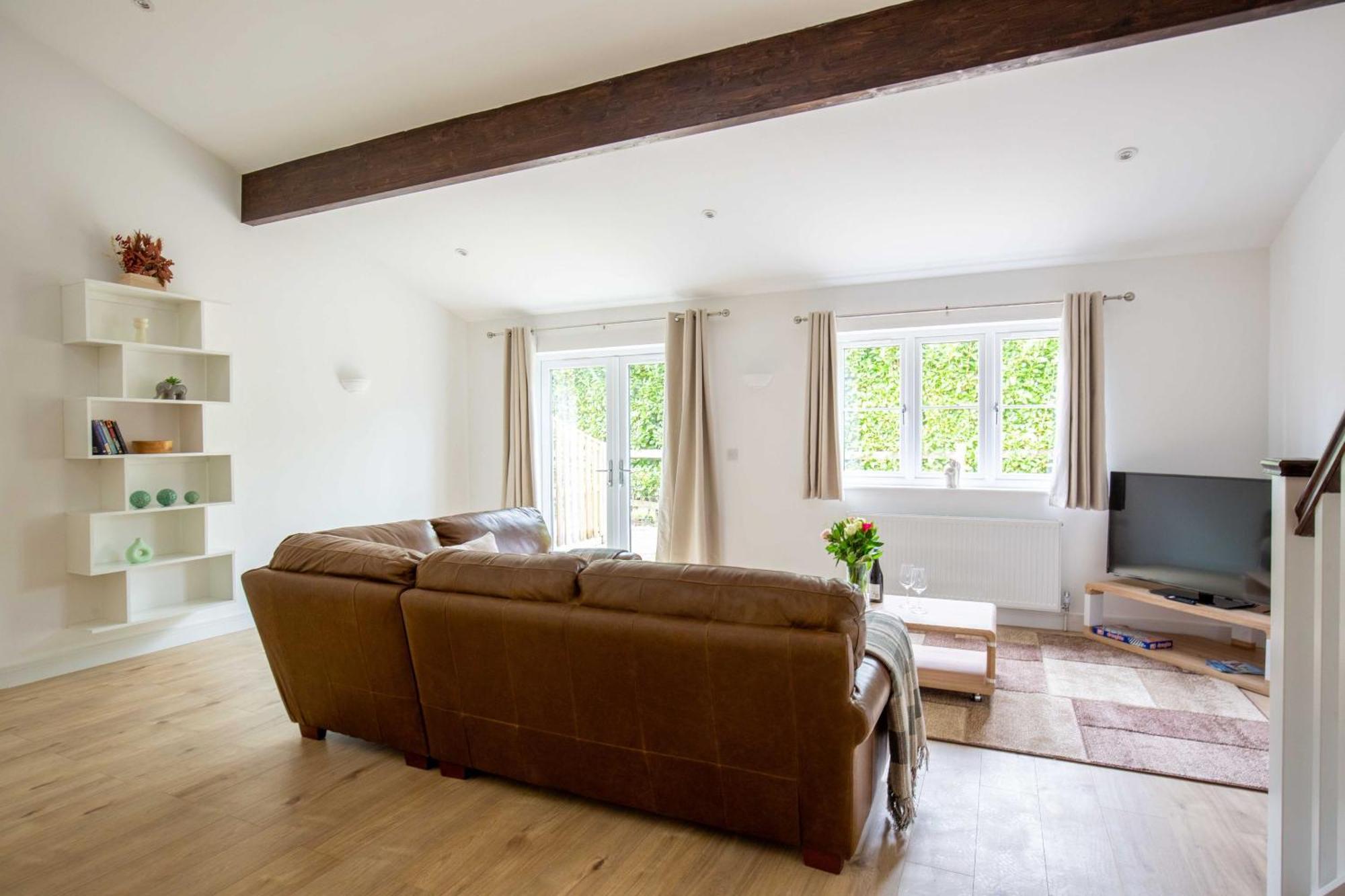 Aintree Cottage ไซเร็นเซสเตอร์ ภายนอก รูปภาพ
